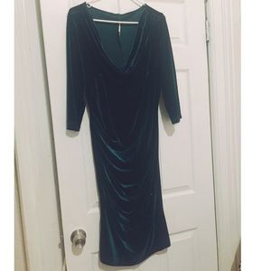 SALE !!! Deadly Dames green velvet dress